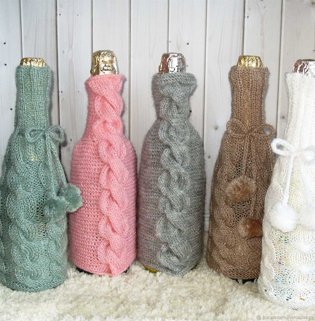 Create a cozy sweater pattern for your wine bottle Knit wine bottle sweater pattern