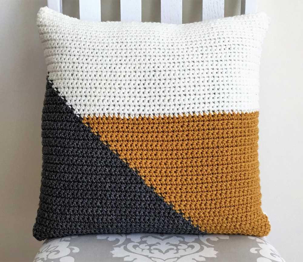 Knitted cushion patterns free