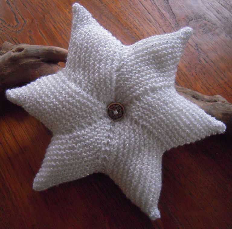 Easy knitted star pattern