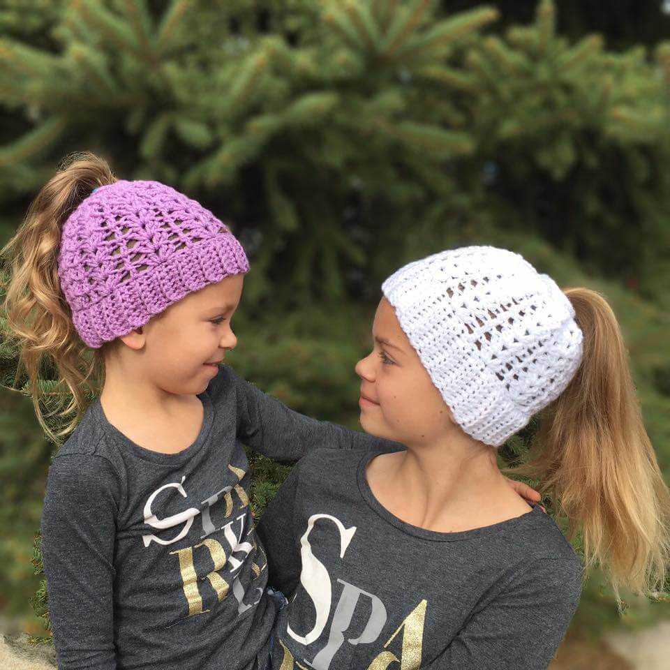 Free knit pattern for ponytail hat
