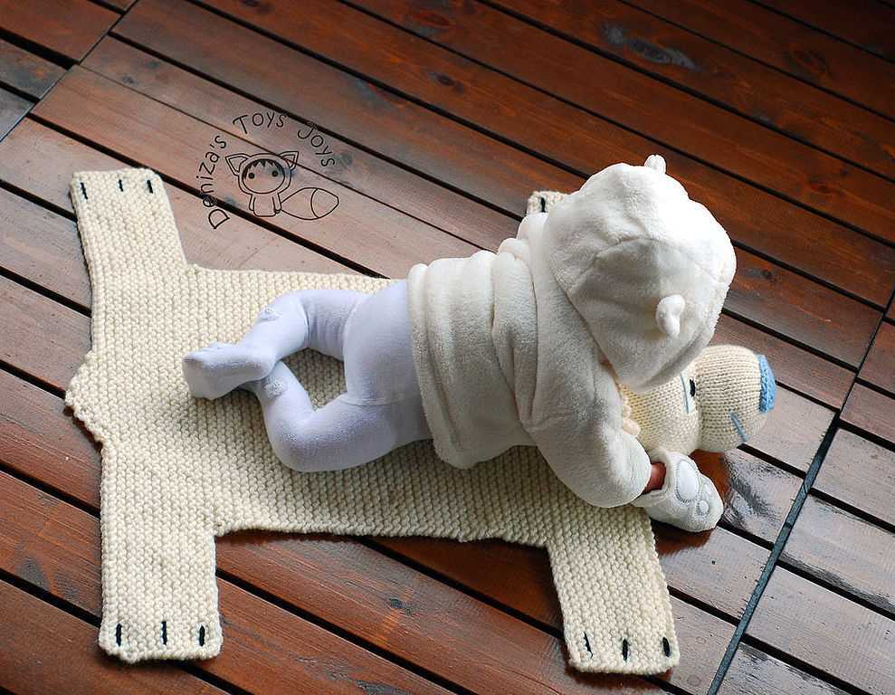 Free knitted bear rug pattern