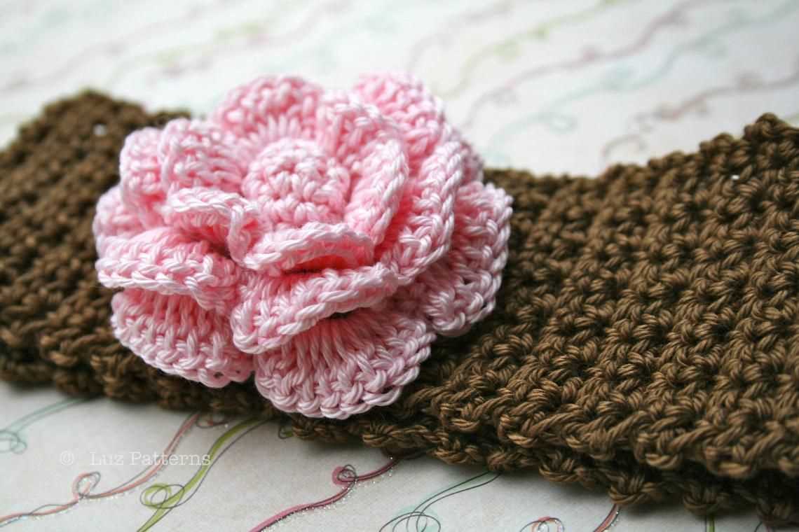 Step-by-Step Guide to Making a Beautiful Flower Headband with a Free Knitting Pattern Free knitted flower headband pattern