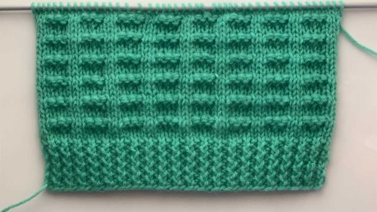 Fern lace scarf knitting pattern