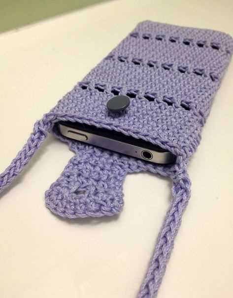 Knitted phone pouch pattern