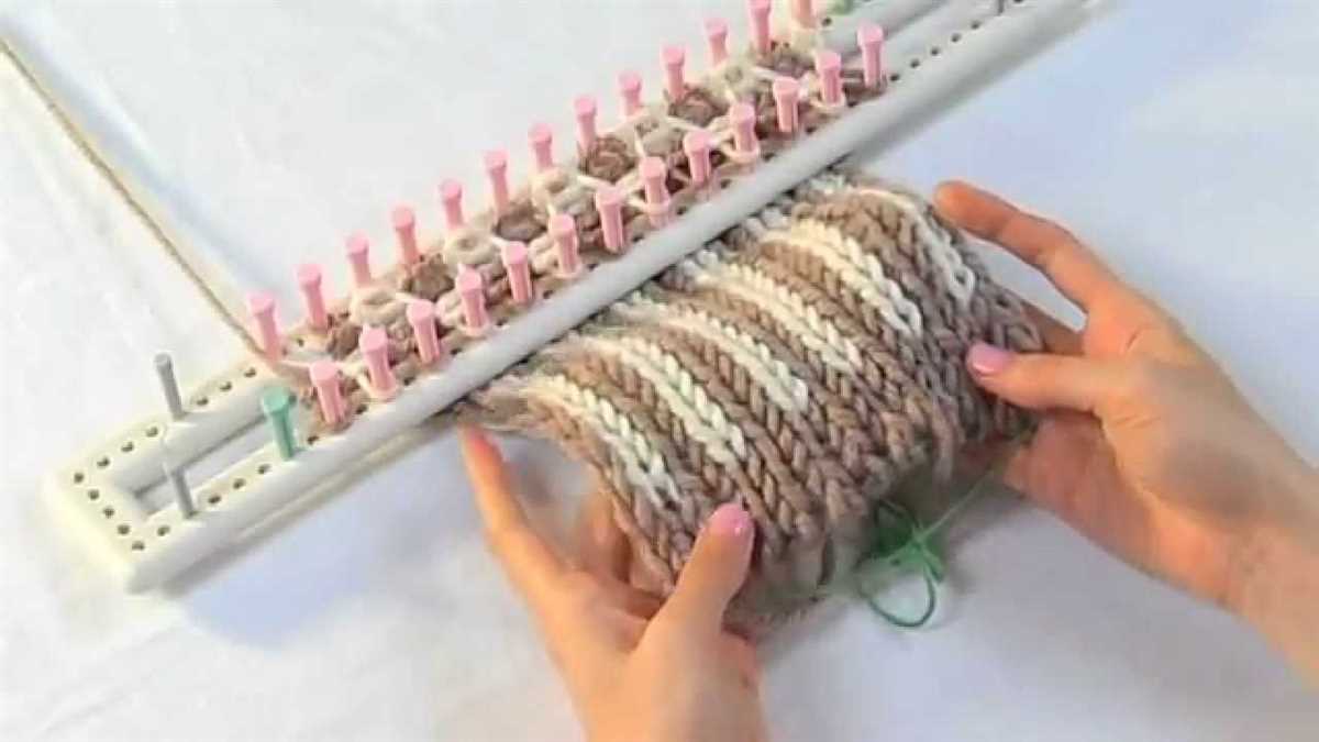 Vertical striped scarf knitting pattern
