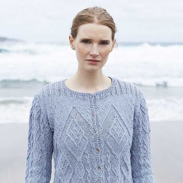 Free cold shoulder knitting pattern