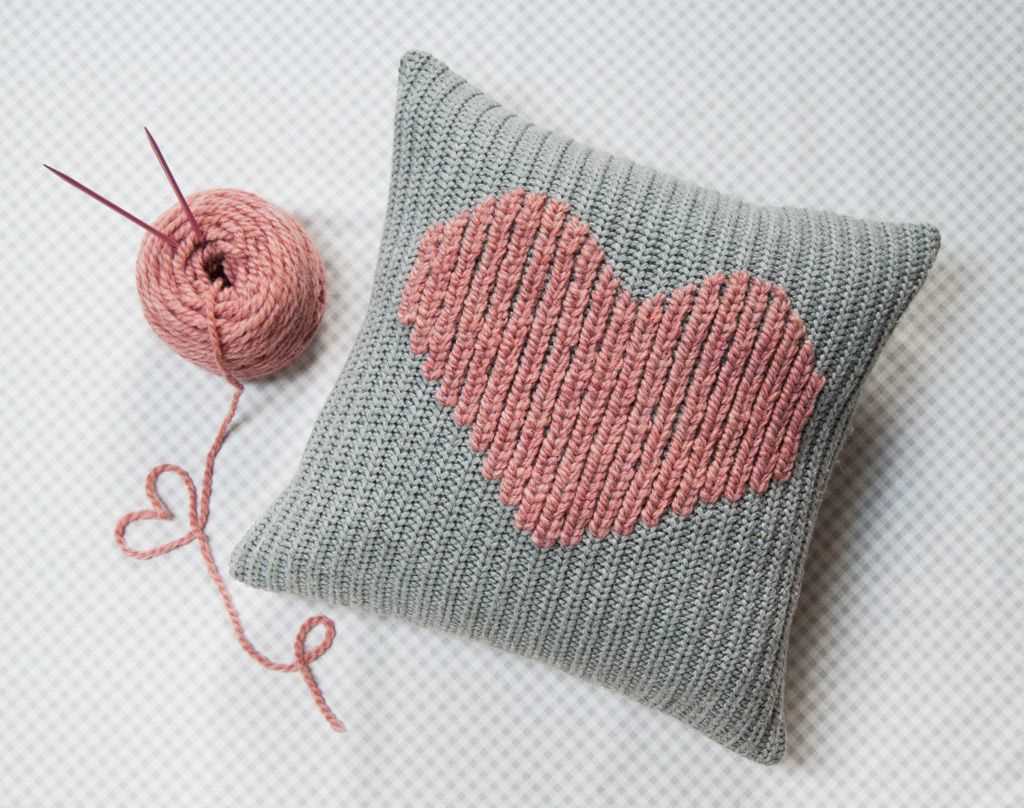 Heart shape knitting pattern