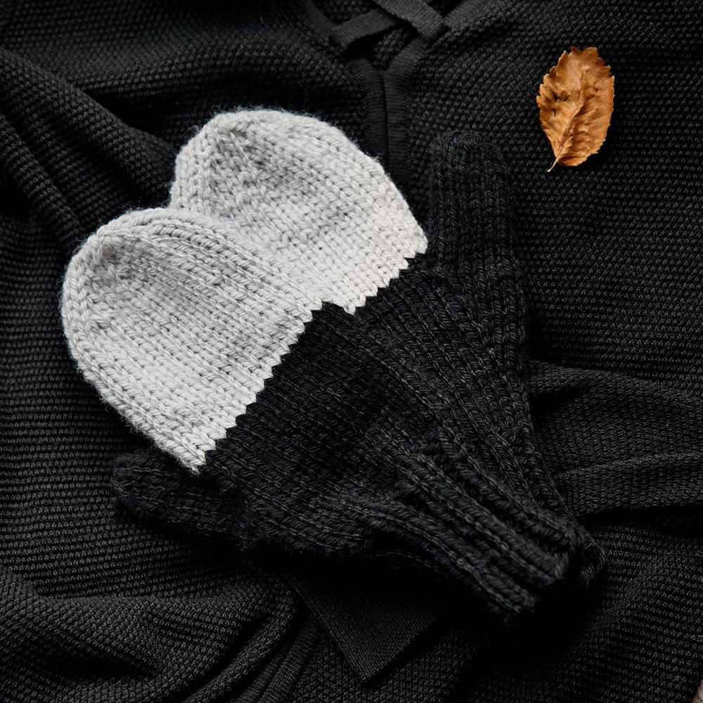 Free easy mitten knitting pattern