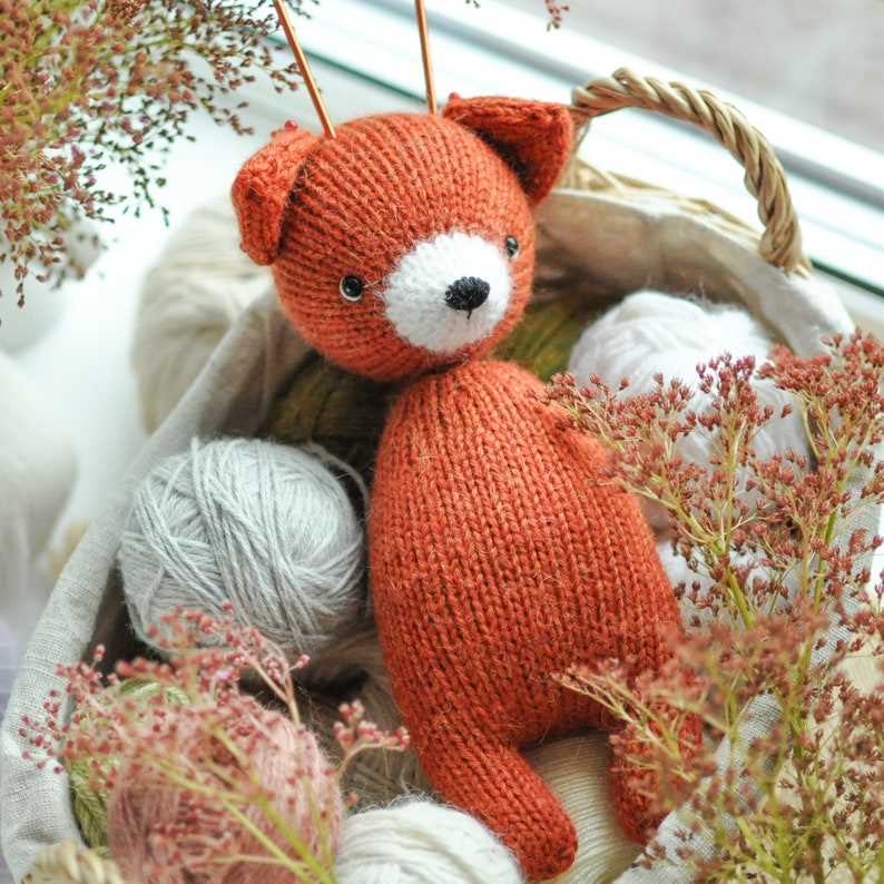 Fox toy knitting pattern