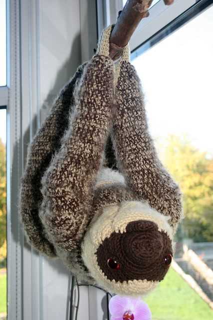 Knitted sloth toy pattern