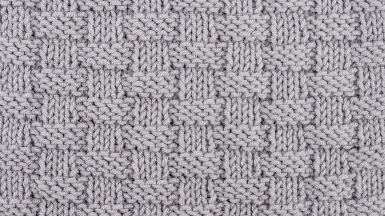 Basket weave knit pillow pattern