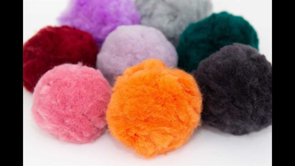 Pom pom yarn knitting patterns