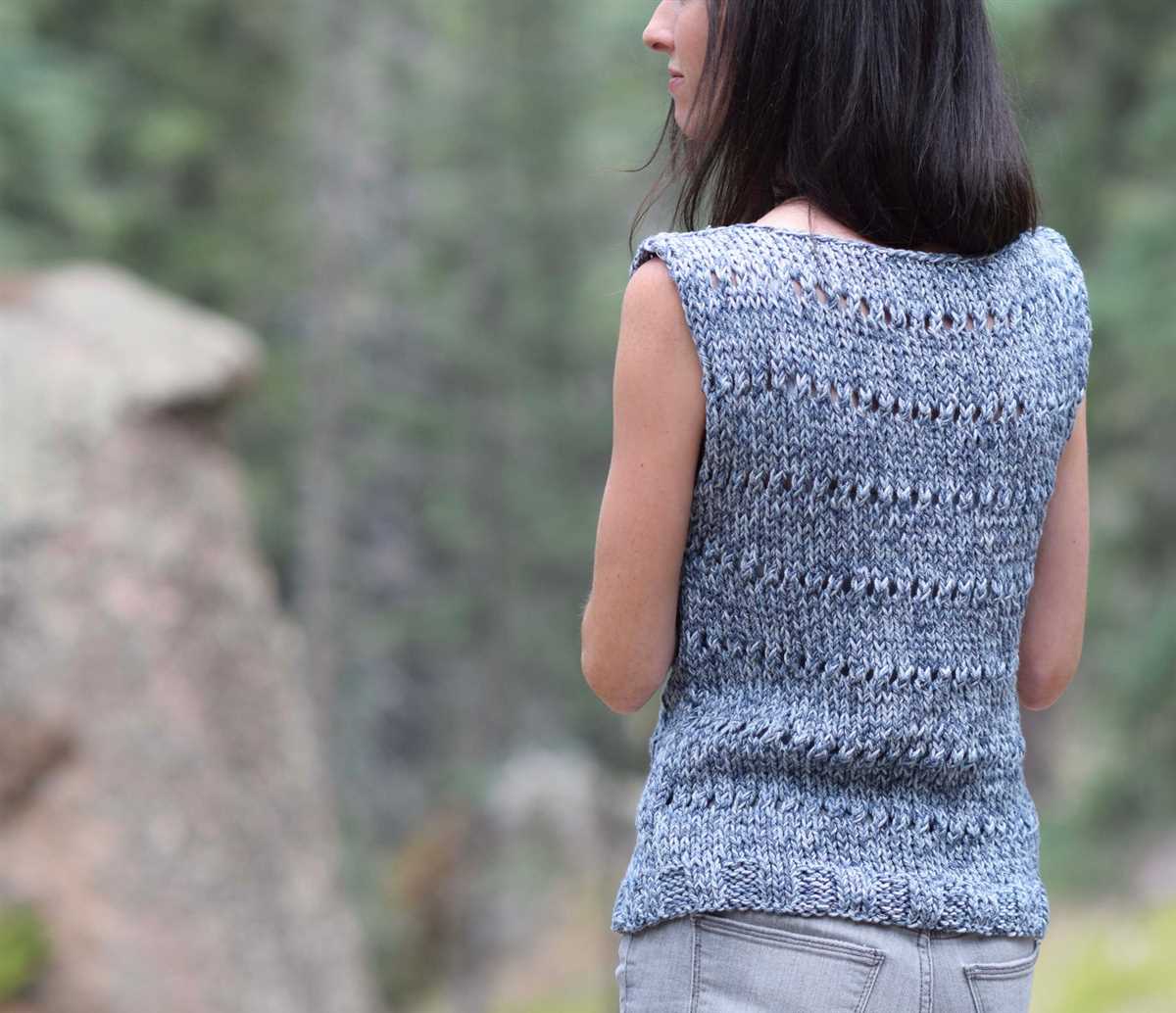 Knitting pattern for sleeveless top