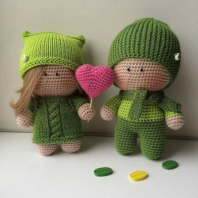 Free knitting and crochet patterns for toys
