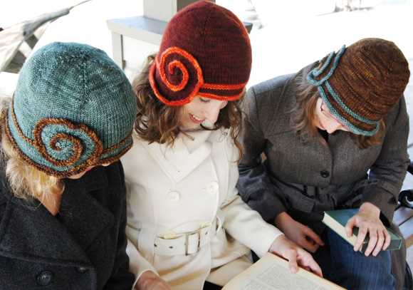 Free knitting pattern for hats for the homeless