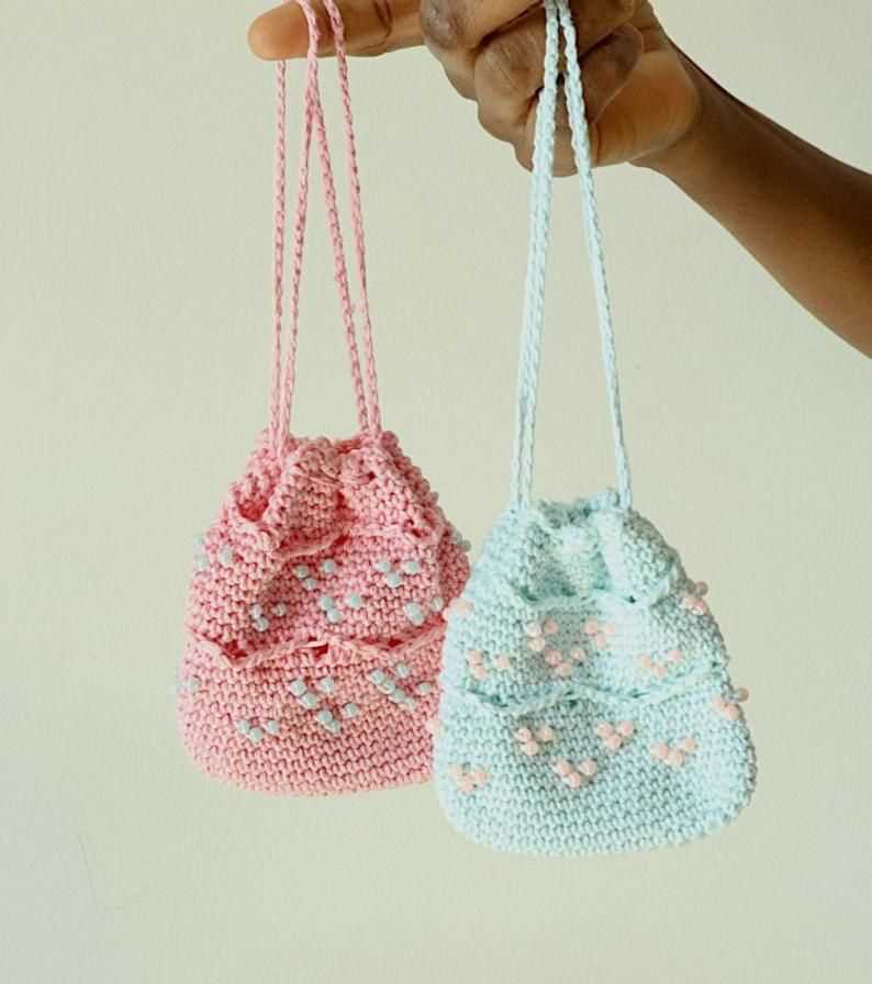 Free knitting pattern for small drawstring bag