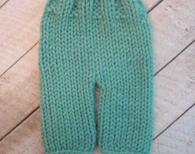 Cozy and Stylish - Knitted Pants Patterns for Newborns Newborn knitted pants patterns