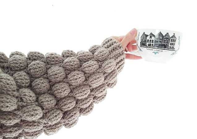 Bobble sleeve cardigan knitting pattern