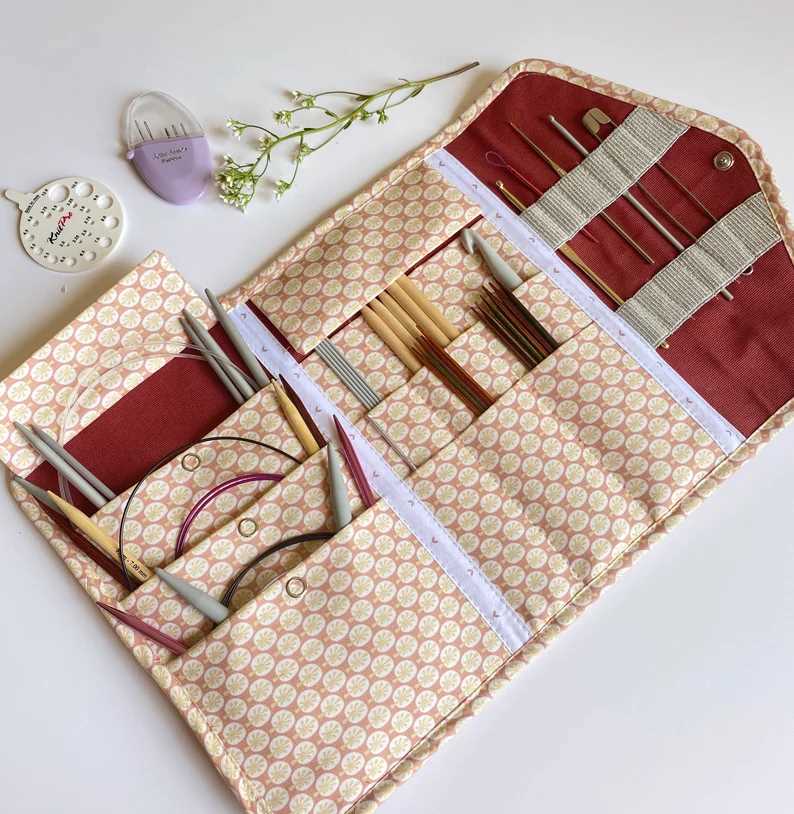 Free sewing pattern knitting needle case
