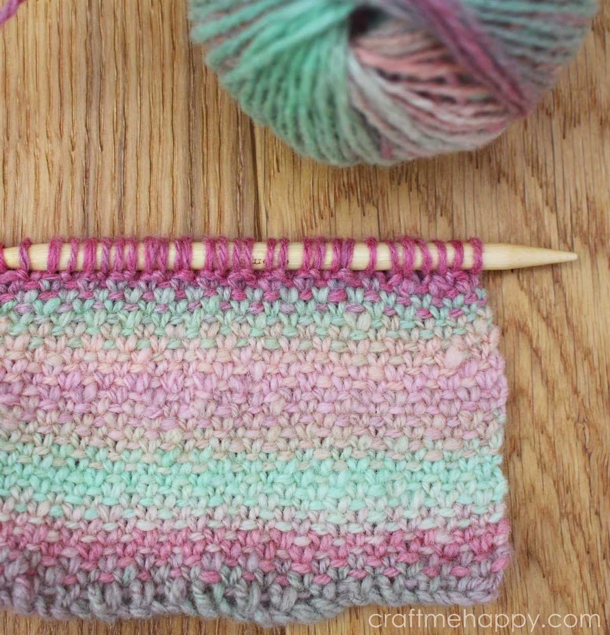 Self-striping yarn knitting patterns