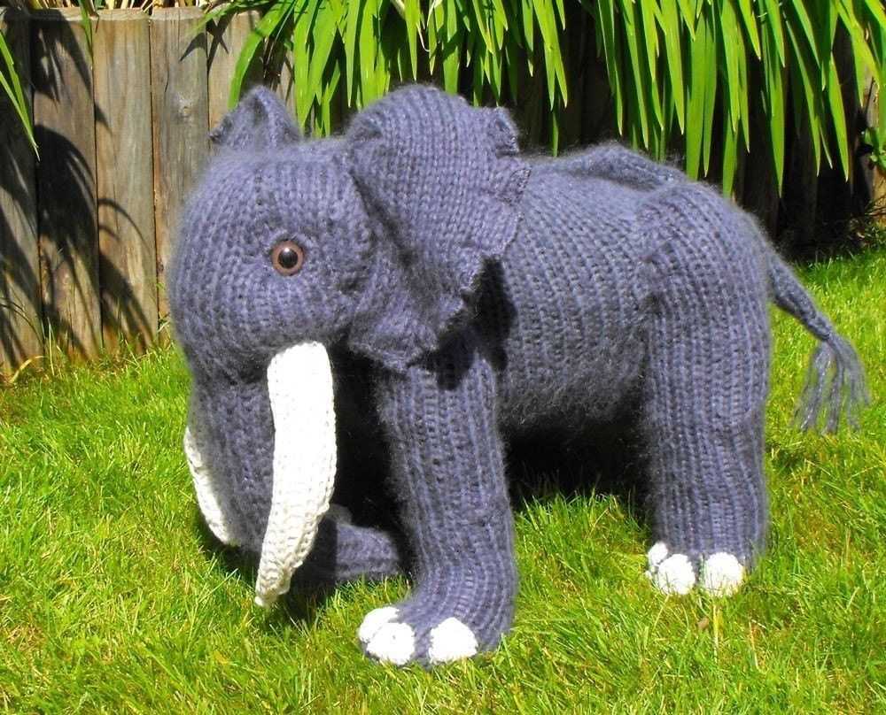 Free small elephant knitting pattern