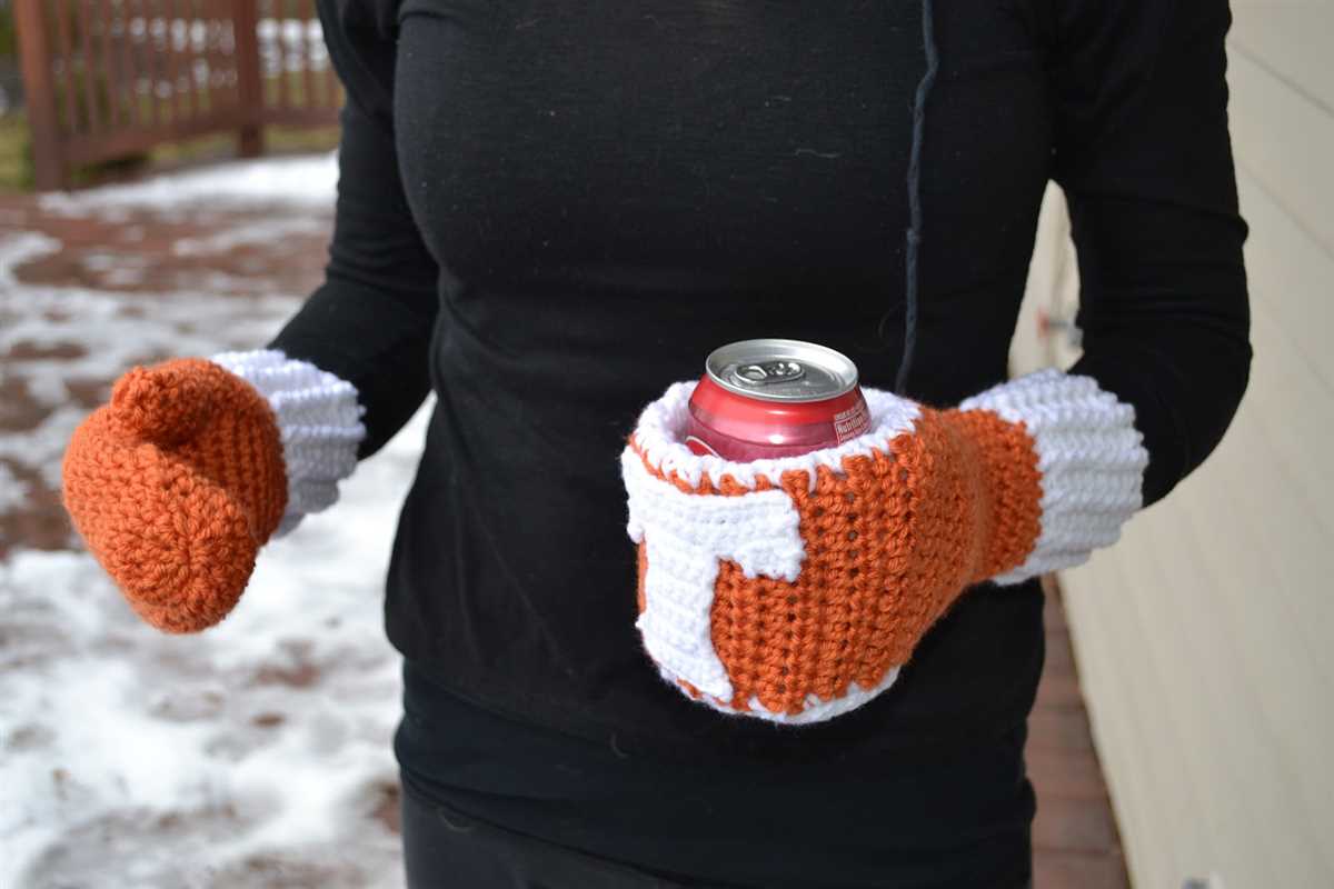 Beer cozy mitten knitting pattern