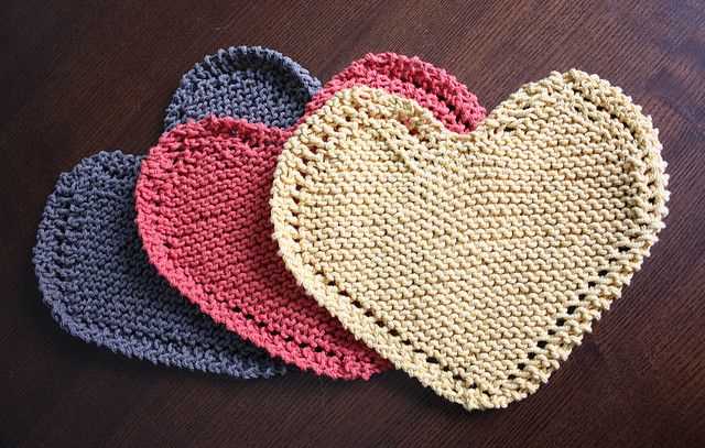Free knitting patterns accessories