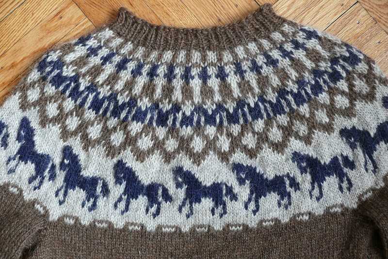 Lettlopi knitting patterns