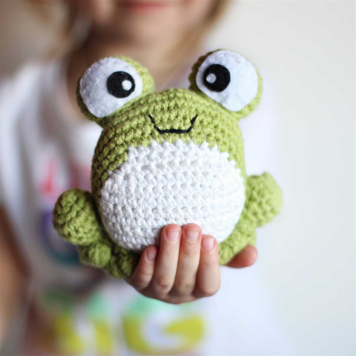 Frog and toad knit pattern