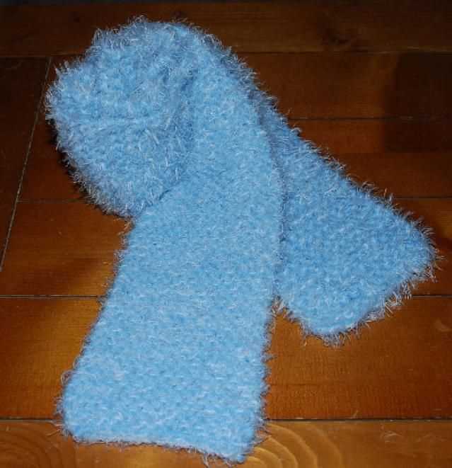 Fuzzy scarf knitting pattern