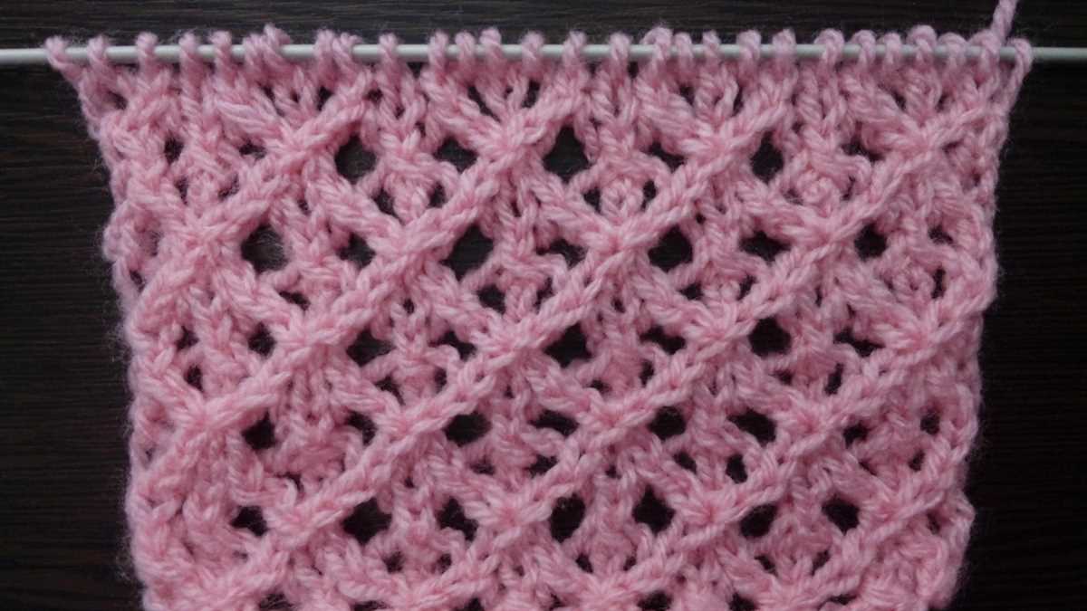 Lace diamond knitting pattern