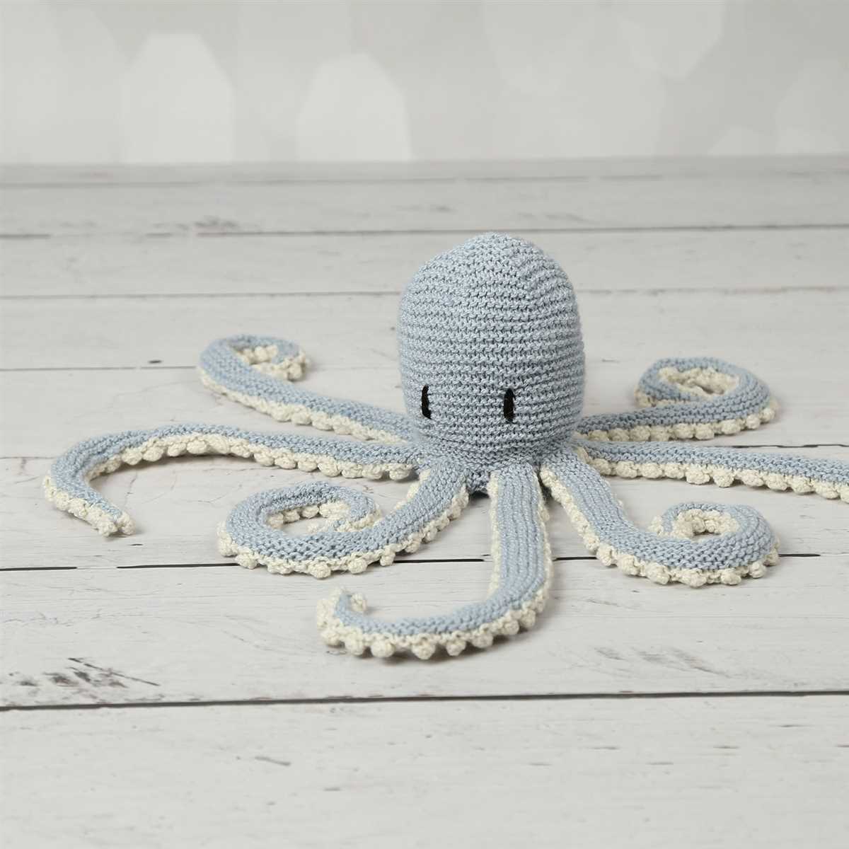 Ollie the octopus knitting pattern