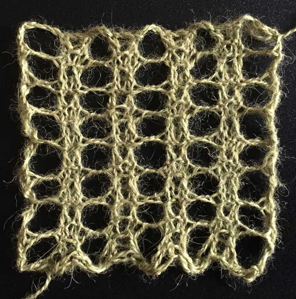 Mesh knit pattern