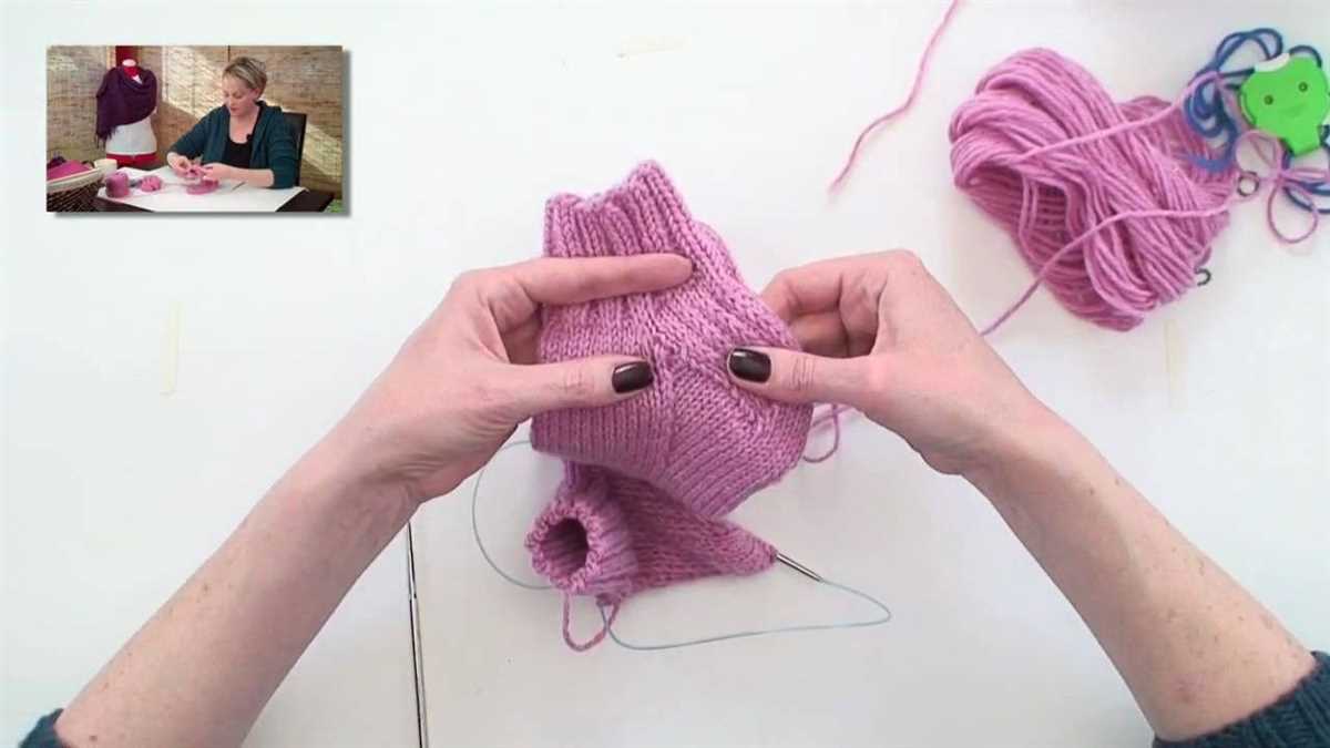 Loopy knitting pattern