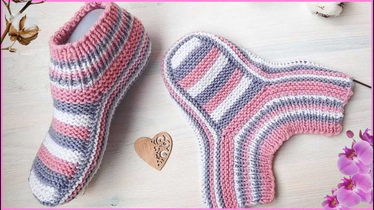 Simple knitted slipper pattern