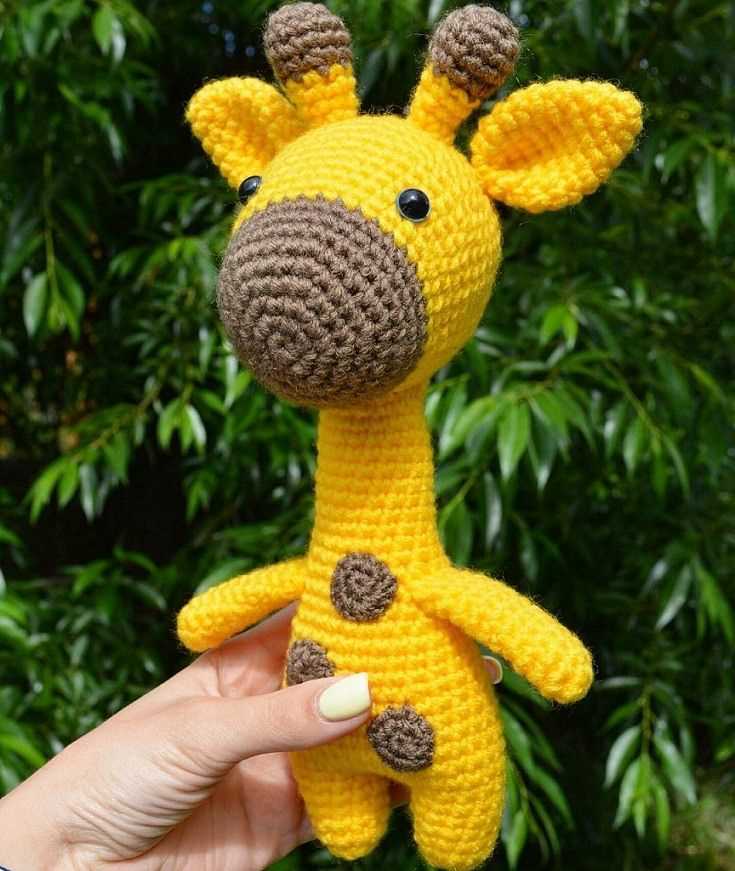 Geoffrey giraffe knitting pattern