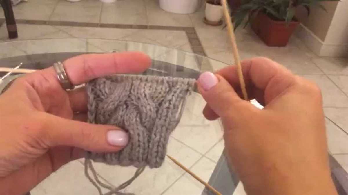Simple cable knit hat pattern
