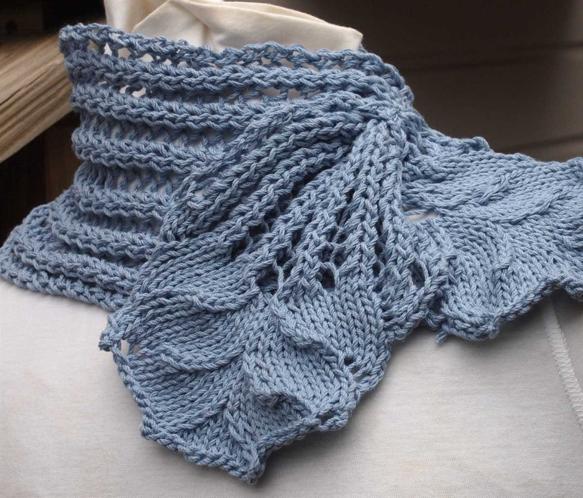 Ribbed scarf pattern knitting