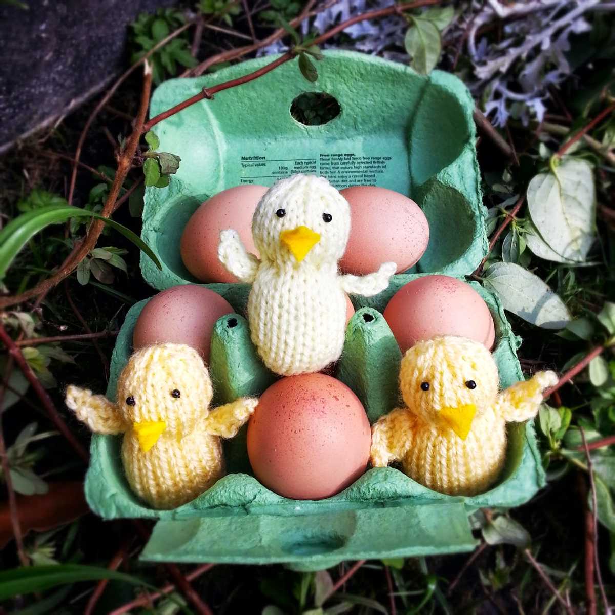Free knitting pattern easter chick