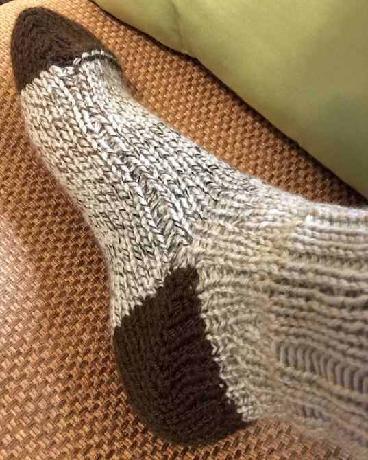 Worsted weight knit sock pattern