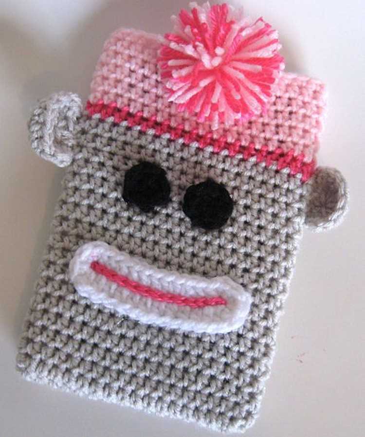 Knitting pattern for mobile phone case