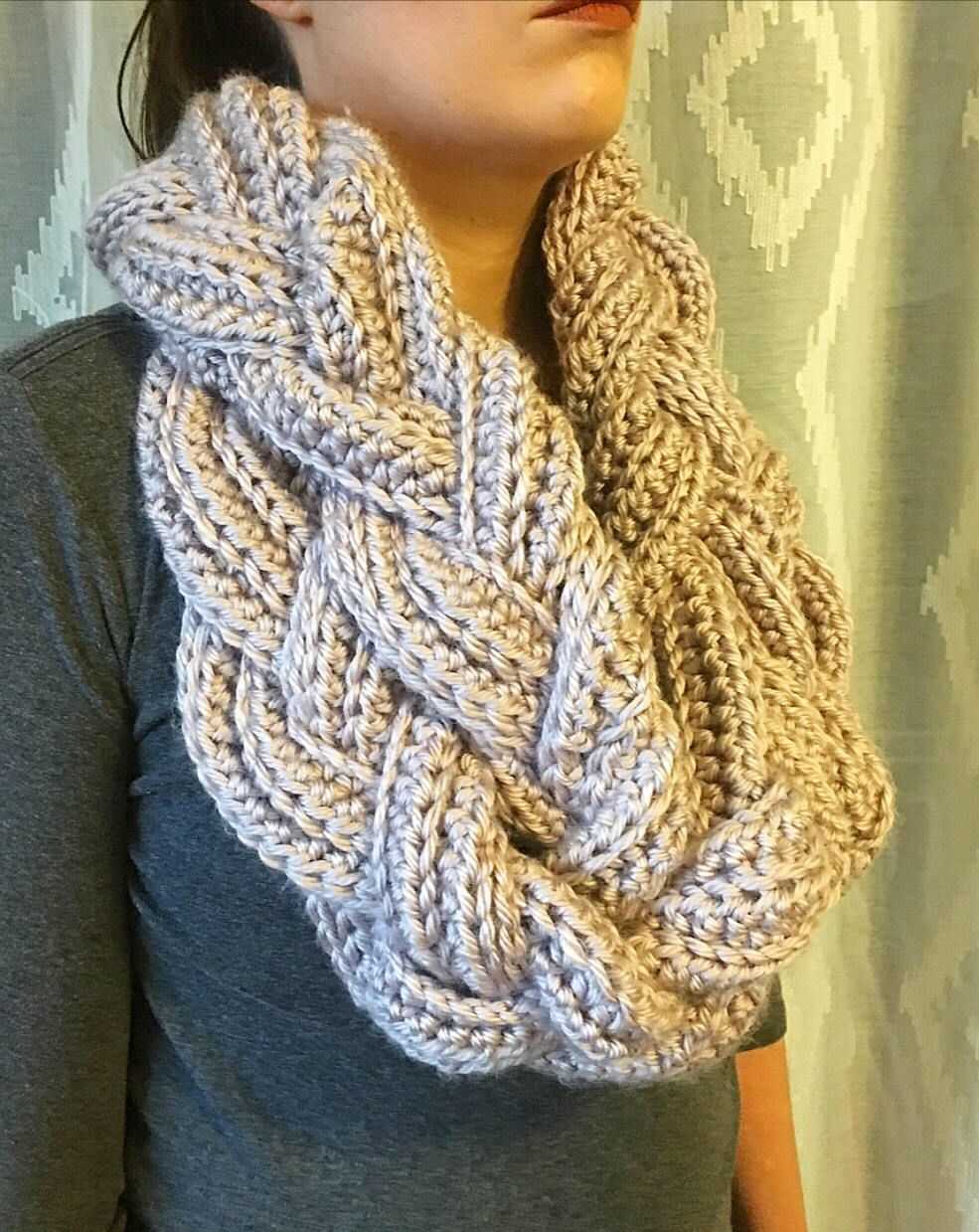 Braided infinity scarf knitting pattern