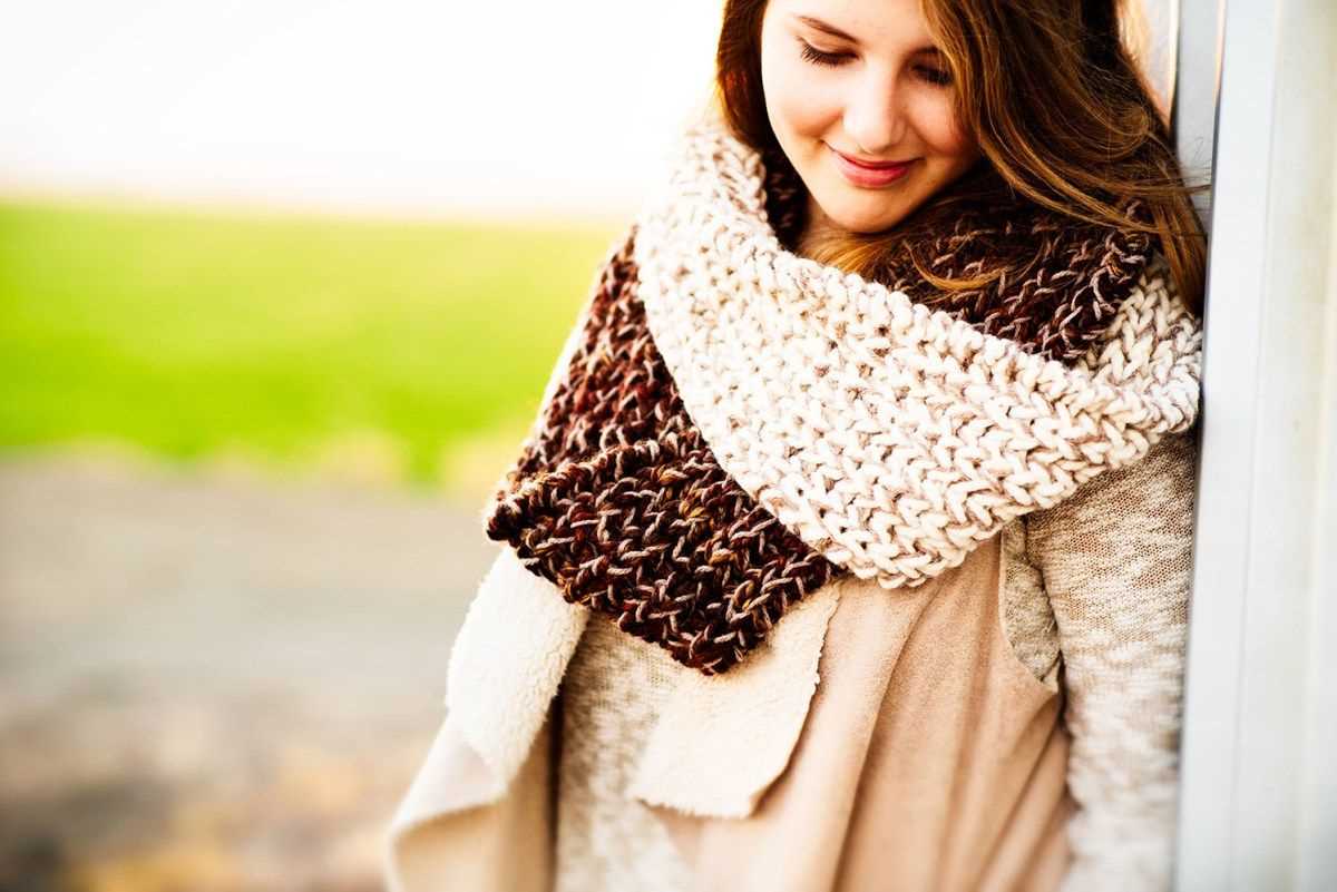 Knit a scarf pattern