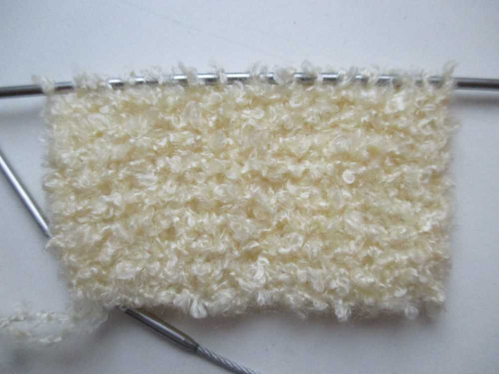 Knitting patterns for rainbow boucle yarn