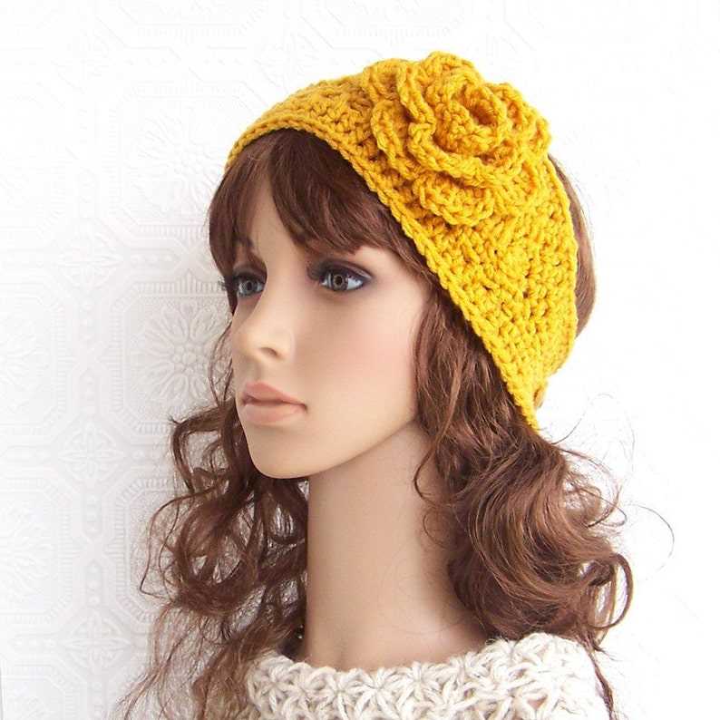 Free knitted flower headband pattern