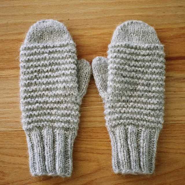Adult mittens knitting pattern