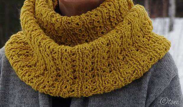 Knitting patterns for scarves in the round