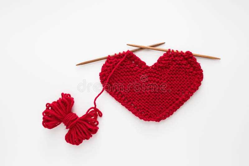 Heart shape knitting pattern