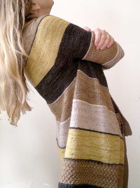 Asymmetrical cardigan knitting pattern