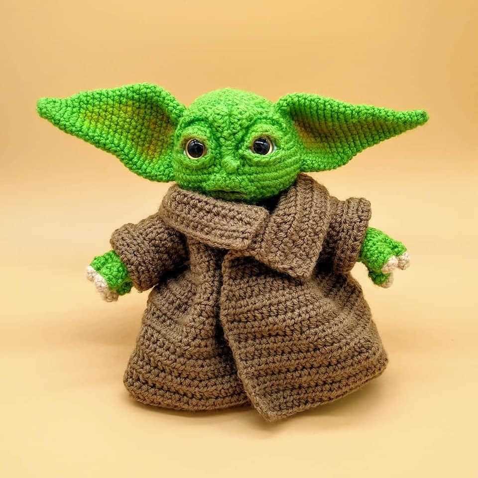 Knitting pattern for yoda